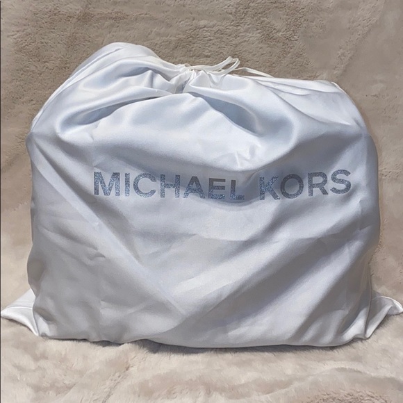 Gray Michael Kors bag - Picture 7 of 7